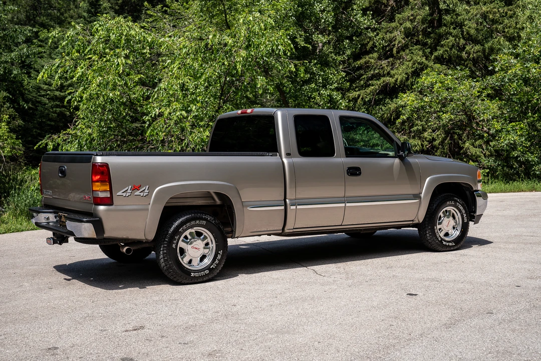 2002 GMC Sierra 2nd Gen - Image 24 of 31