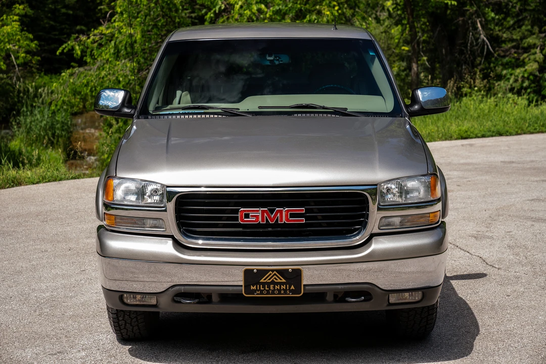 2002 GMC Sierra 2nd Gen - Image 7 of 31