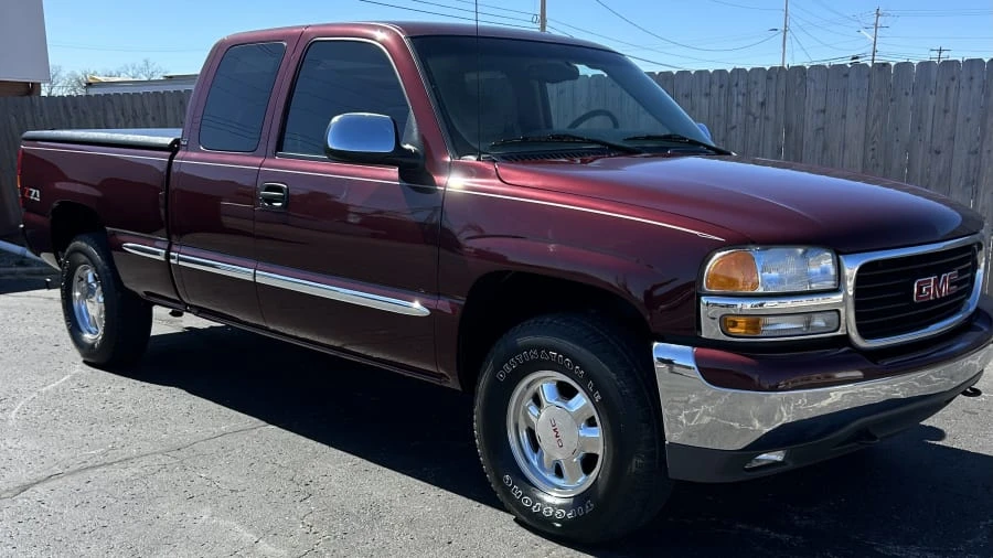 2002 GMC Sierra 2nd Gen - Image 7 of 12