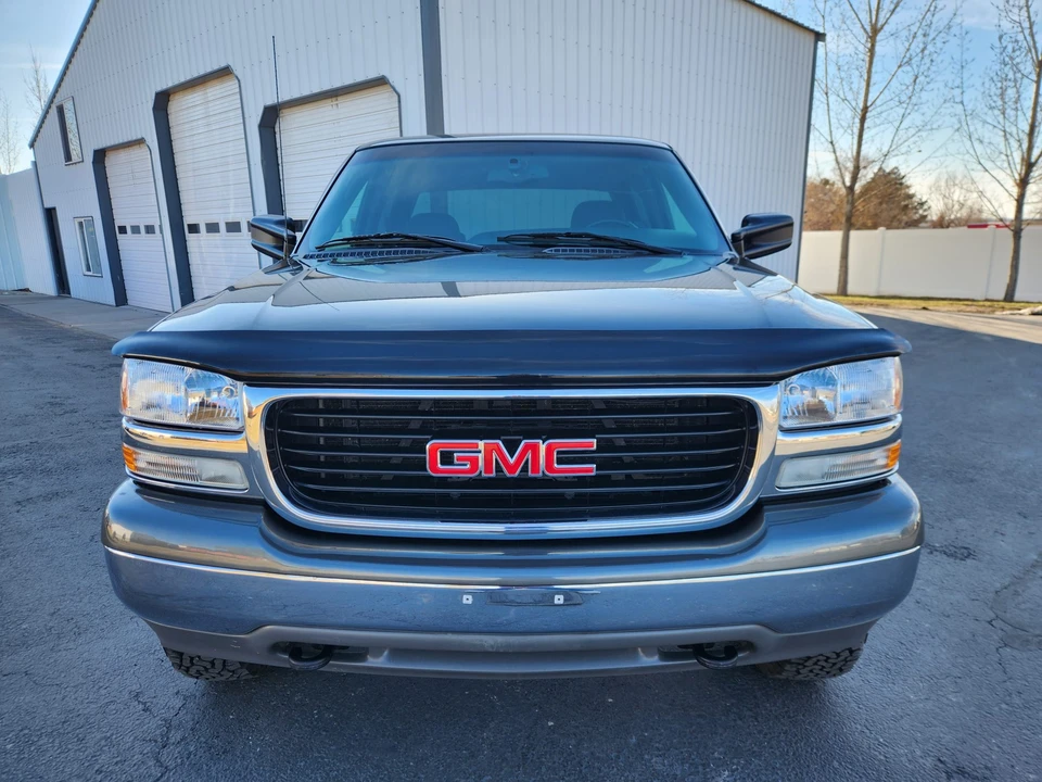 2002 GMC Sierra 1st Gen - Image 5 of 31