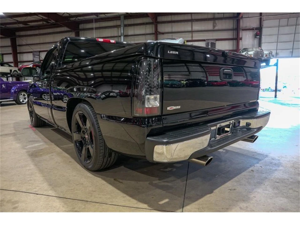 2002 GMC Sierra 1st Gen - Image 6 of 31