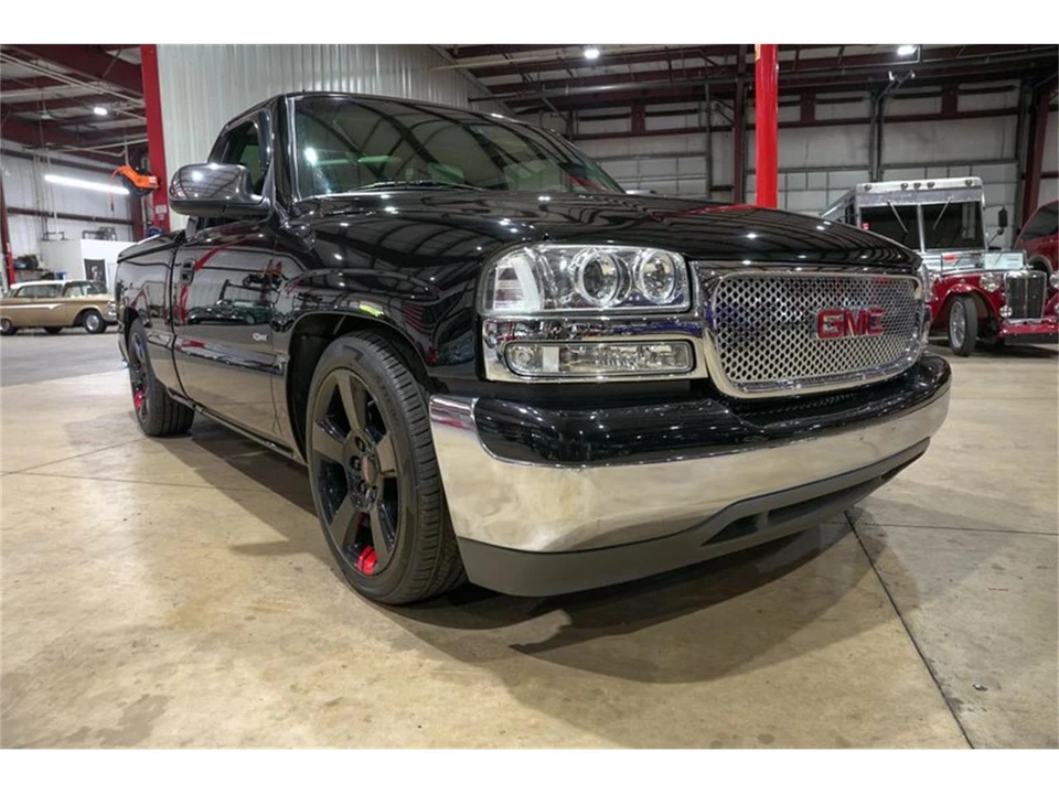 2002 GMC Sierra 1st Gen - Image 12 of 31