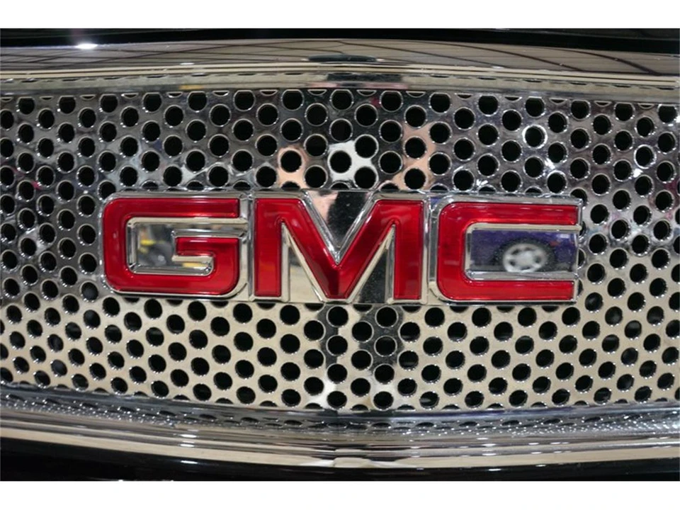 2002 GMC Sierra 1st Gen - Image 21 of 31
