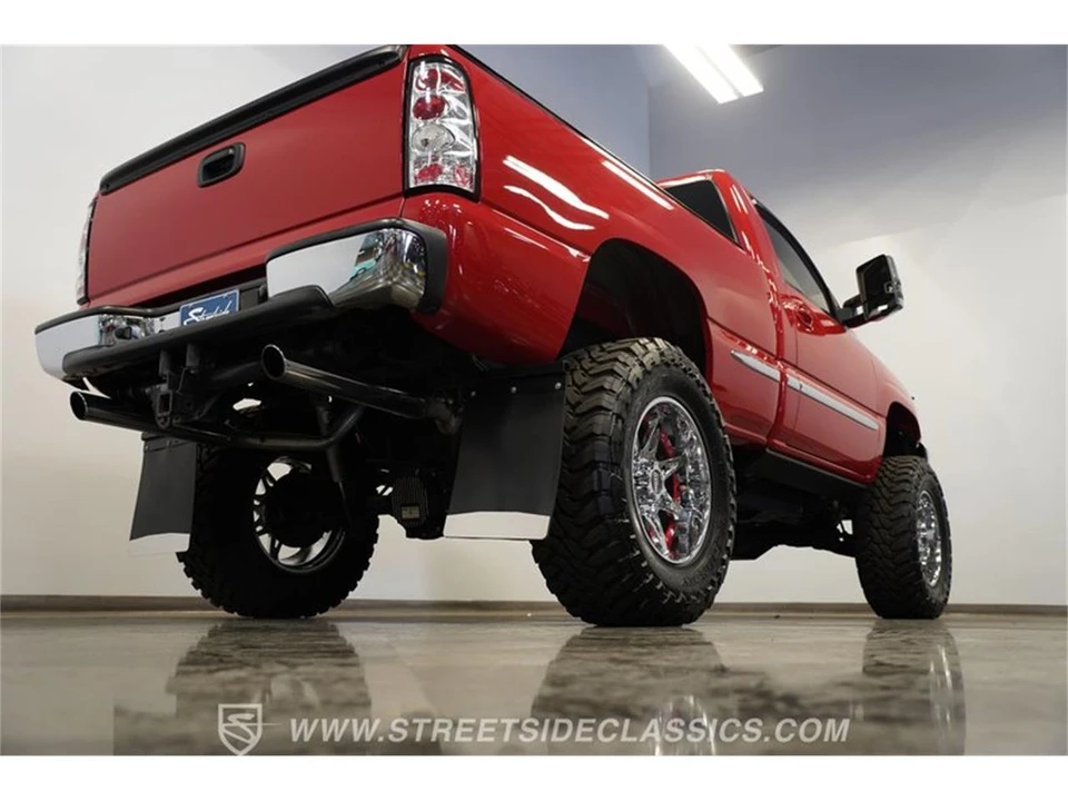 2002 GMC Sierra 1st Gen - Image 29 of 31