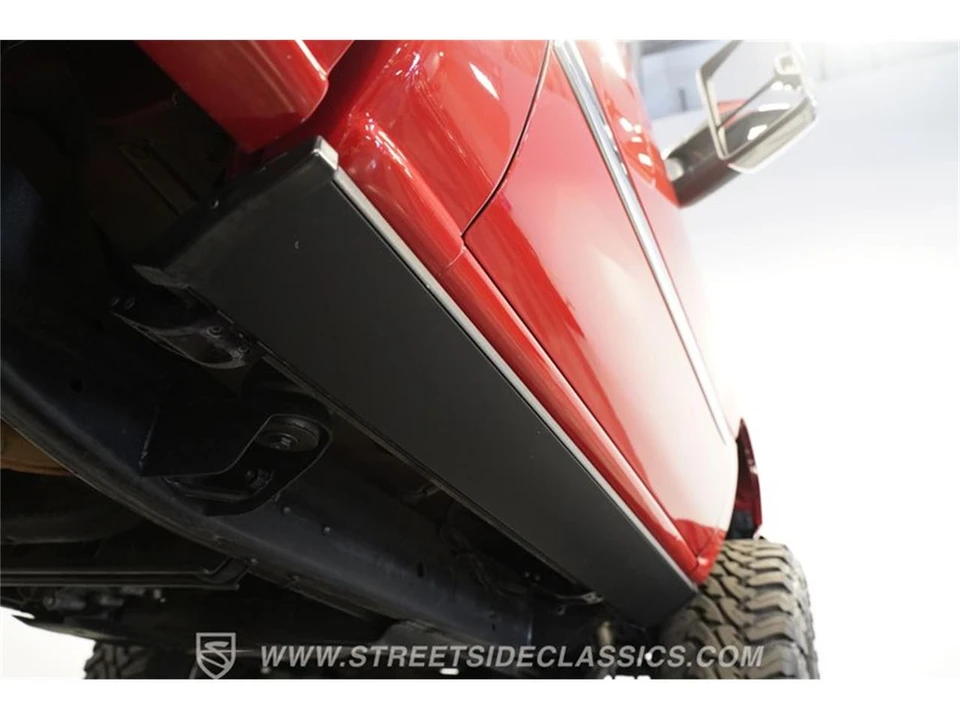 2002 GMC Sierra 1st Gen - Image 31 of 31