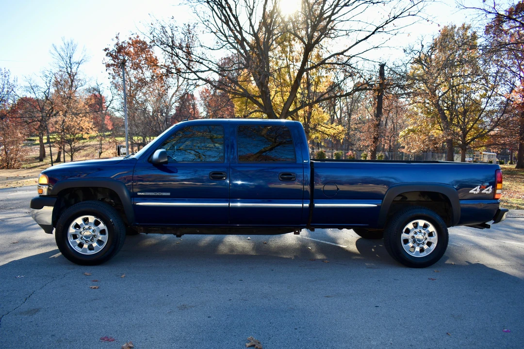 2002 GMC Sierra Heavy Duty 2nd Gen - Image 28 of 31
