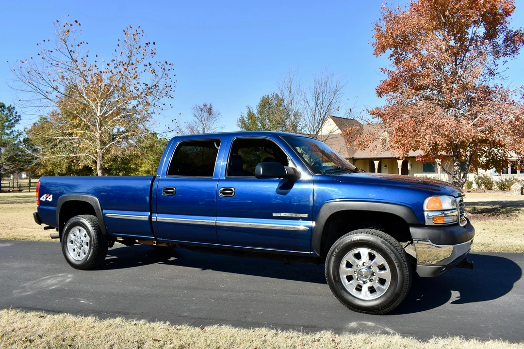 2002 GMC Sierra Heavy Duty 2nd Gen - Image 21 of 31
