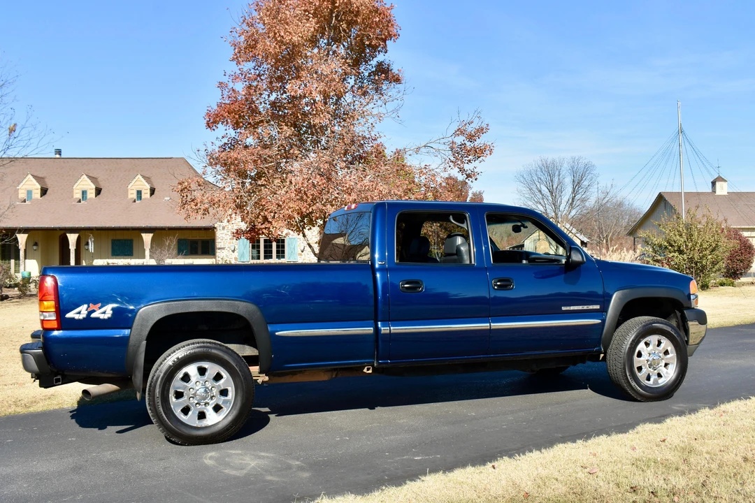 2002 GMC Sierra Heavy Duty 2nd Gen - Image 17 of 31