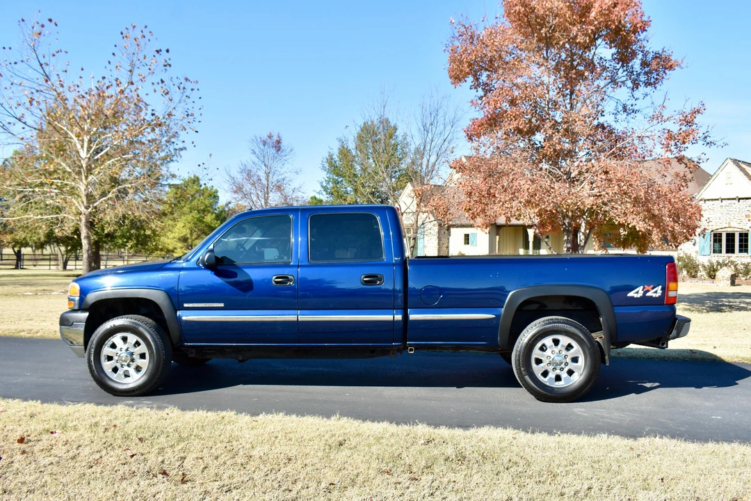 2002 GMC Sierra Heavy Duty 2nd Gen - Image 10 of 31