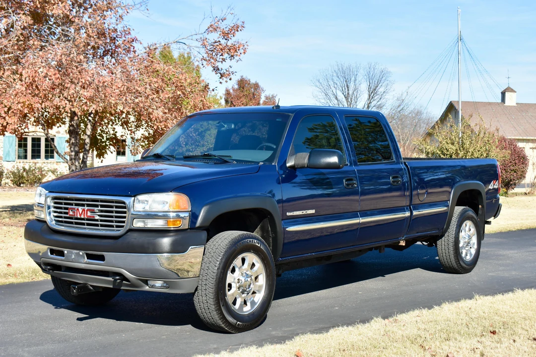 2002 GMC Sierra Heavy Duty 2nd Gen - Image 6 of 31