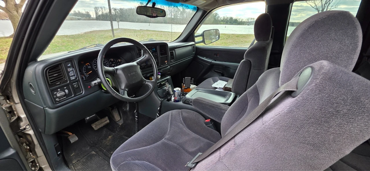 2002 GMC Sierra 1st Gen - Image 19 of 21