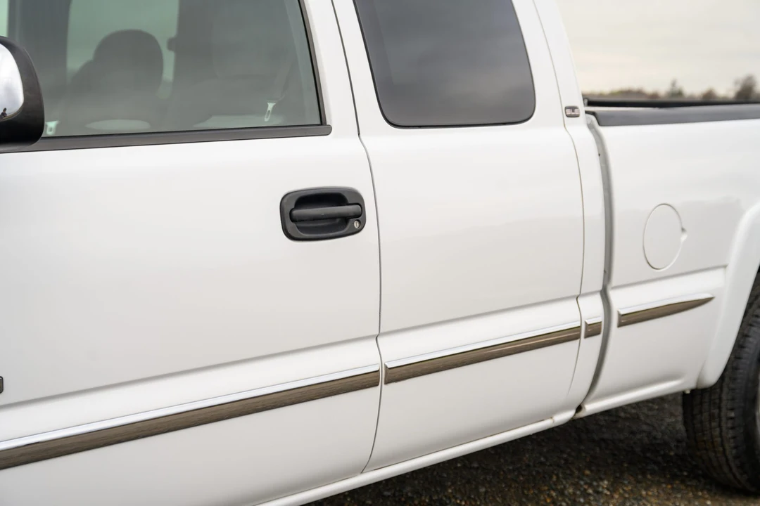 2002 GMC Sierra Heavy Duty 2nd Gen - Image 29 of 31