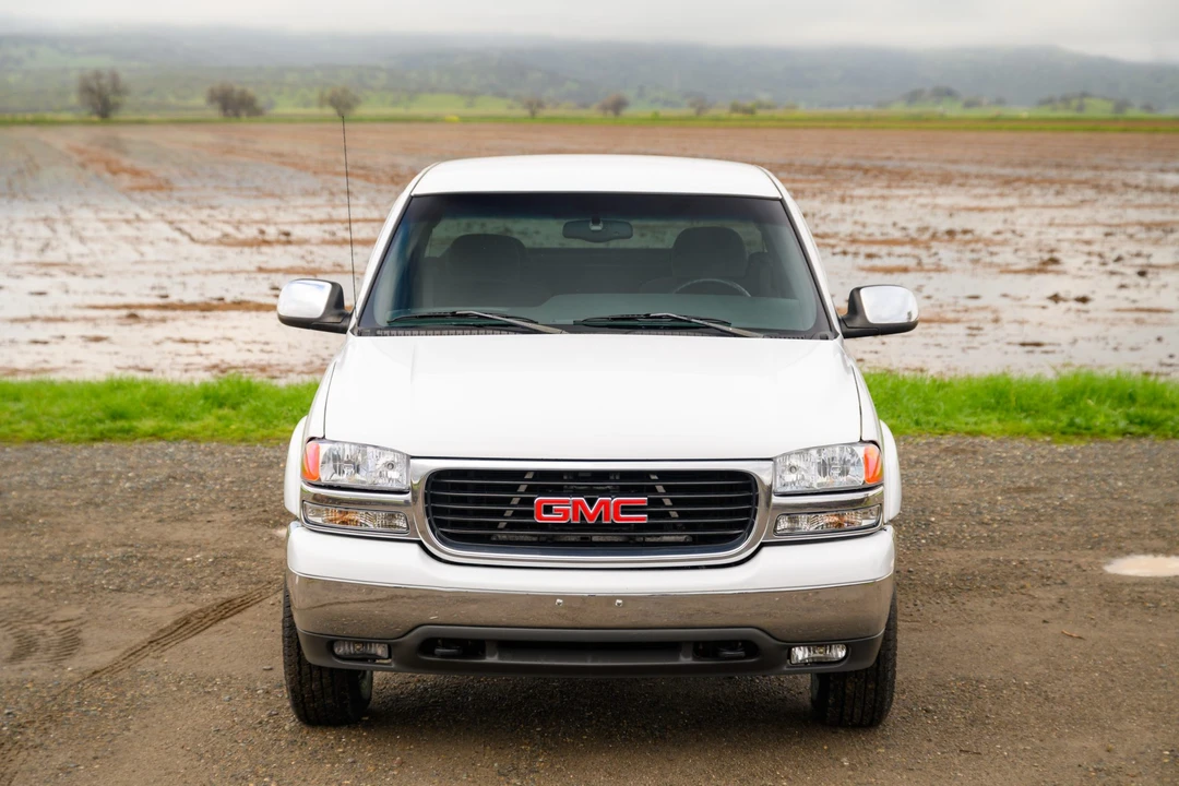 2002 GMC Sierra Heavy Duty 2nd Gen - Image 20 of 31