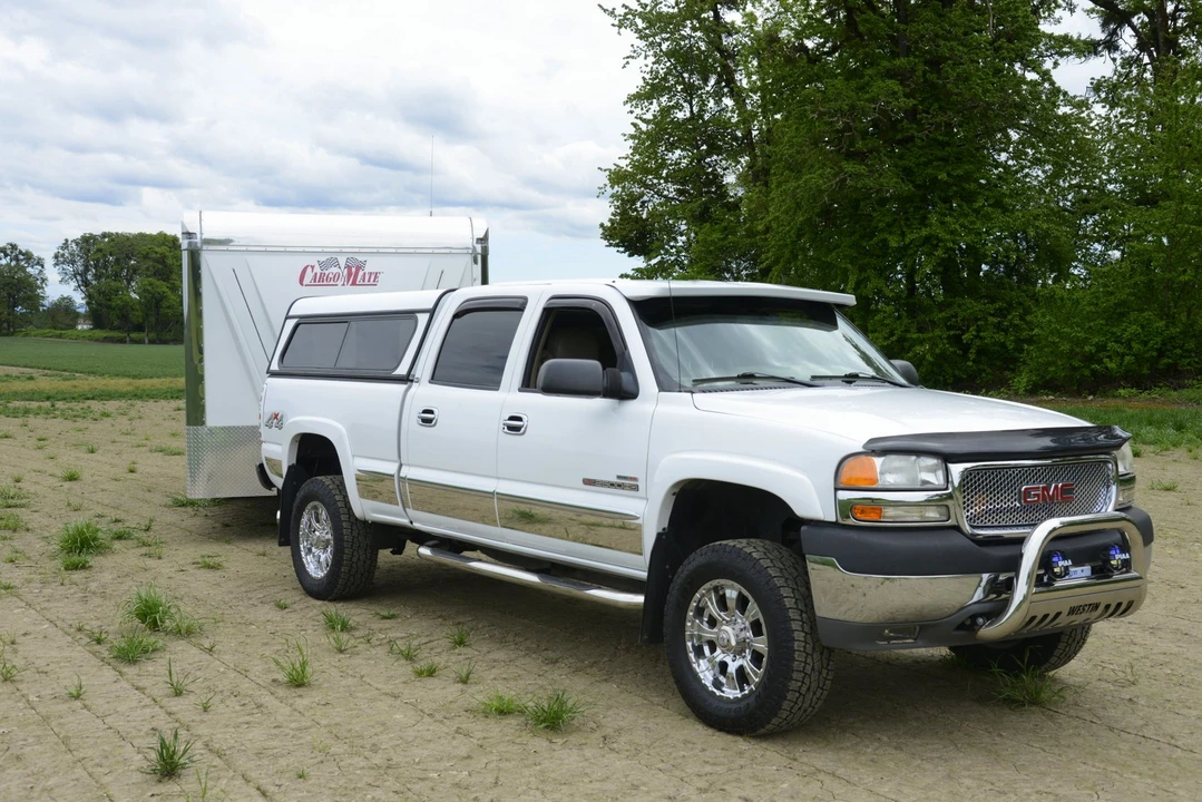 2002 GMC Sierra Heavy Duty 2nd Gen - Image 3 of 31