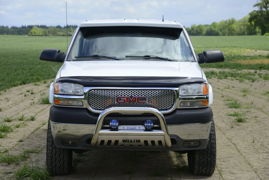 2002 GMC Sierra Heavy Duty 2nd Gen - Image 21 of 31