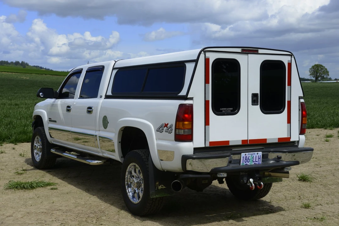 2002 GMC Sierra Heavy Duty 2nd Gen - Image 15 of 31
