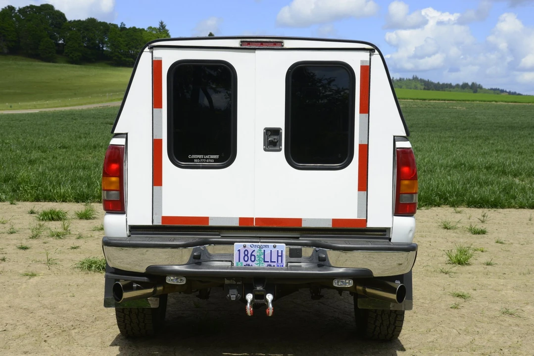 2002 GMC Sierra Heavy Duty 2nd Gen - Image 17 of 31