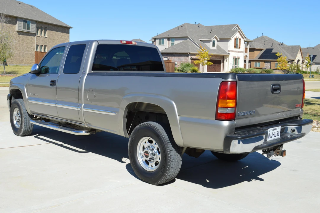 2002 GMC Sierra Heavy Duty 2nd Gen - Image 7 of 8