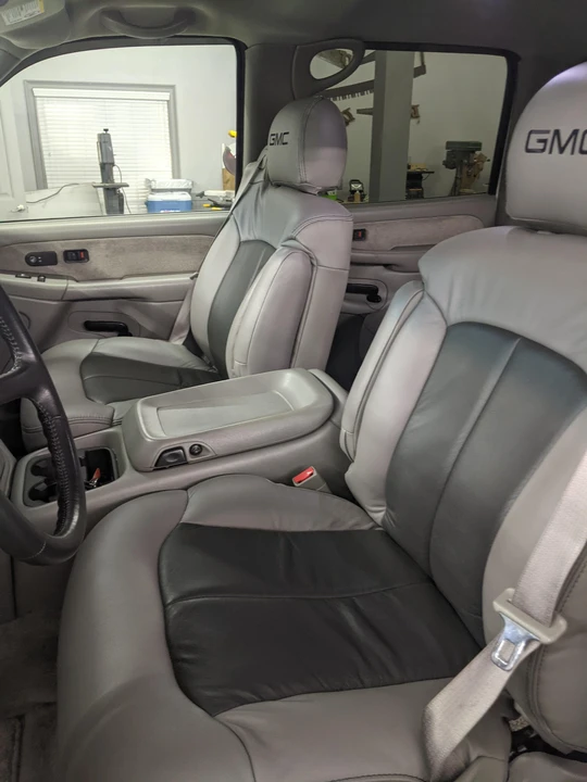 2002 GMC Sierra Heavy Duty 2nd Gen - Image 16 of 17