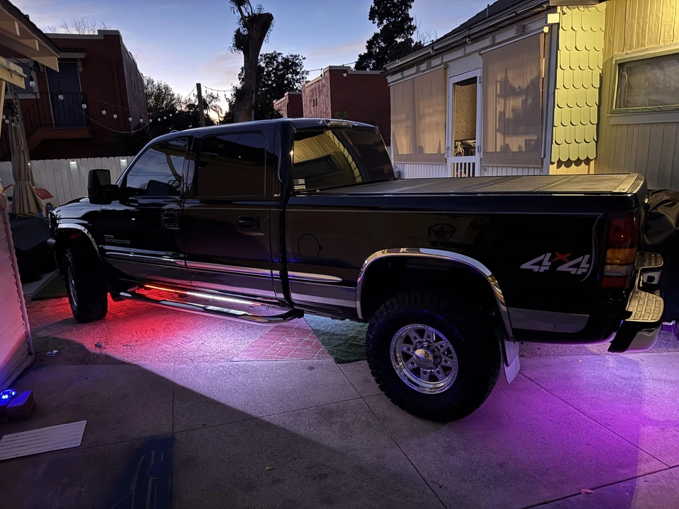 2002 GMC Sierra Heavy Duty 2nd Gen - Image 24 of 31