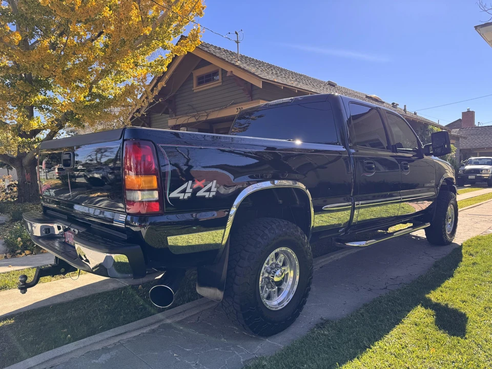2002 GMC Sierra Heavy Duty 2nd Gen - Image 12 of 31