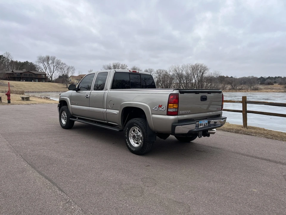 2002 GMC Sierra Heavy Duty 2nd Gen - Image 20 of 31