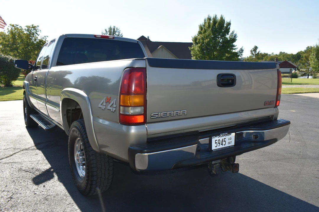 2002 GMC Sierra Heavy Duty 2nd Gen - Image 15 of 31