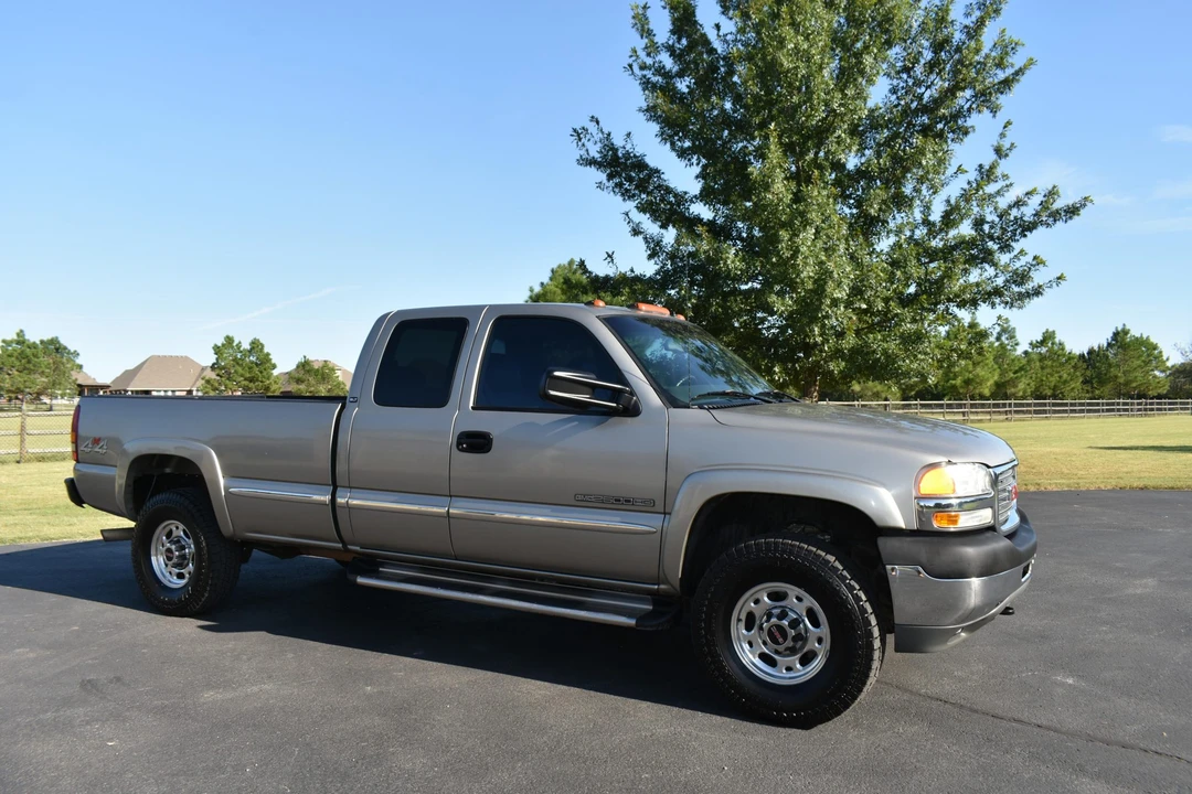 2002 GMC Sierra Heavy Duty 2nd Gen - Image 7 of 31