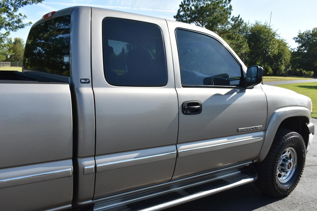 2002 GMC Sierra Heavy Duty 2nd Gen - Image 26 of 31