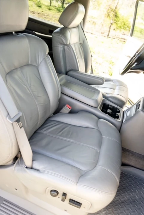 2002 GMC Sierra Heavy Duty 2nd Gen - Image 16 of 25