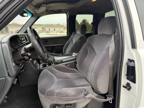 2002 GMC Sierra Heavy Duty 2nd Gen - Image 14 of 15