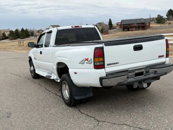 2002 GMC Sierra Heavy Duty 2nd Gen - Image 3 of 15