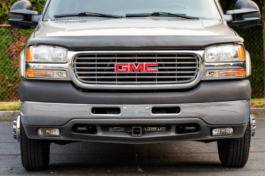 2002 GMC Sierra Heavy Duty 2nd Gen - Image 12 of 31