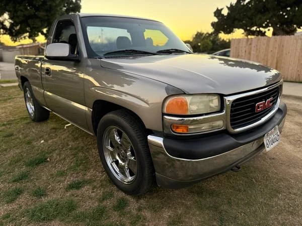 2002 GMC Sierra 2nd Gen - Image 4 of 11