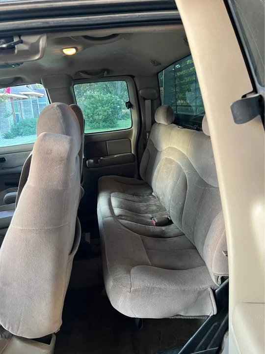 2002 GMC Sierra 1st Gen - Image 11 of 20