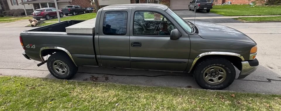 2002 GMC Sierra 1st Gen - Image 4 of 19