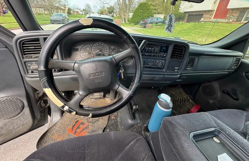 2002 GMC Sierra 1st Gen - Image 5 of 19