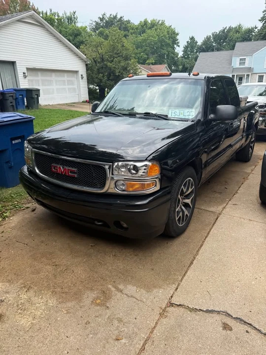 2002 GMC Sierra 1st Gen - Image 7 of 7