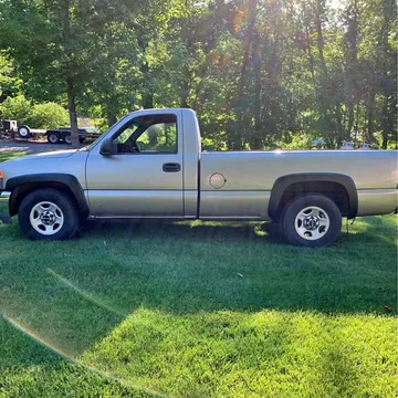 2002 GMC Sierra Classic 1500 Regular Cab Work Truck