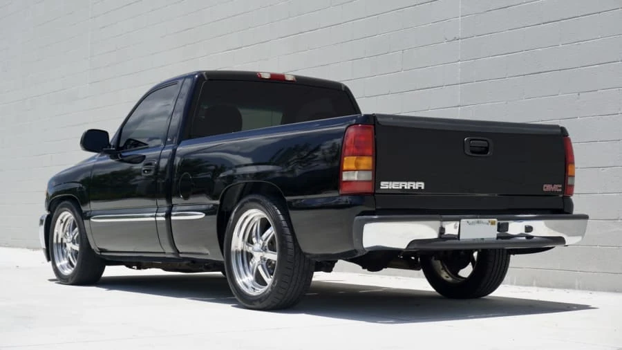 2002 GMC Sierra 1st Gen - Image 3 of 19