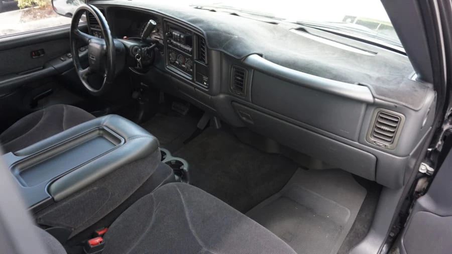 2002 GMC Sierra 1st Gen - Image 7 of 19