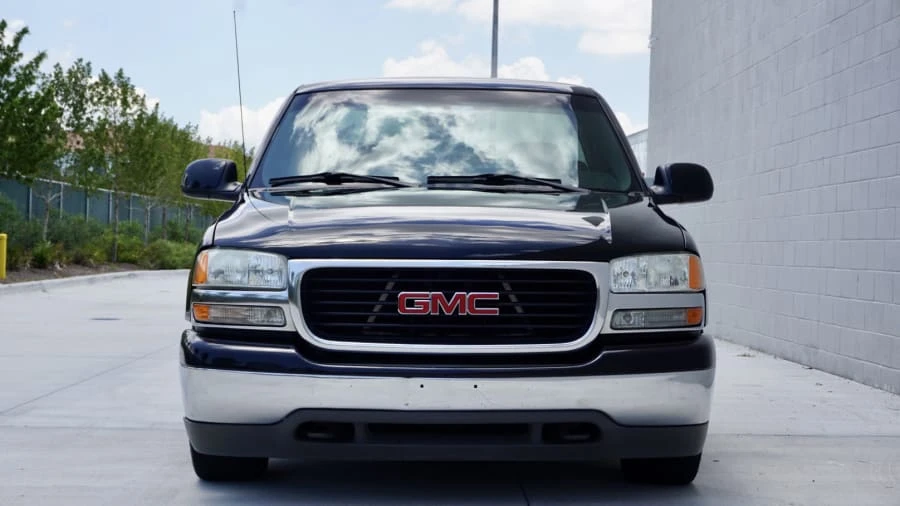 2002 GMC Sierra 1st Gen - Image 10 of 19