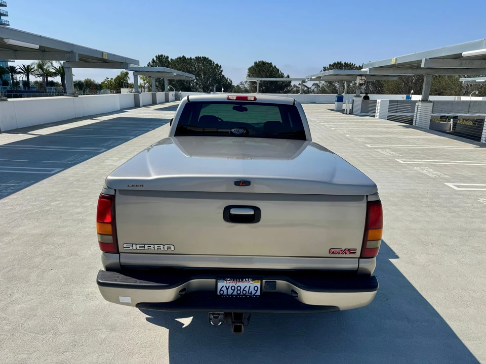 2002 GMC Sierra 2nd Gen - Image 14 of 31