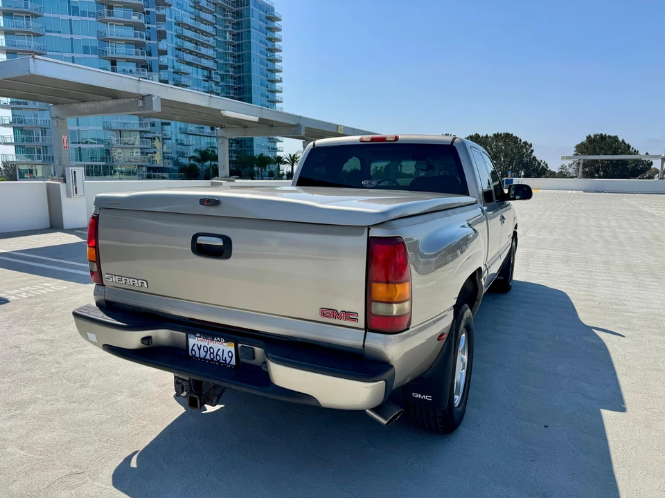 2002 GMC Sierra 2nd Gen - Image 17 of 31