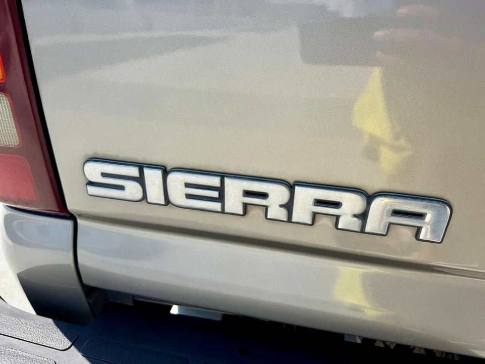 2002 GMC Sierra 2nd Gen - Image 27 of 31