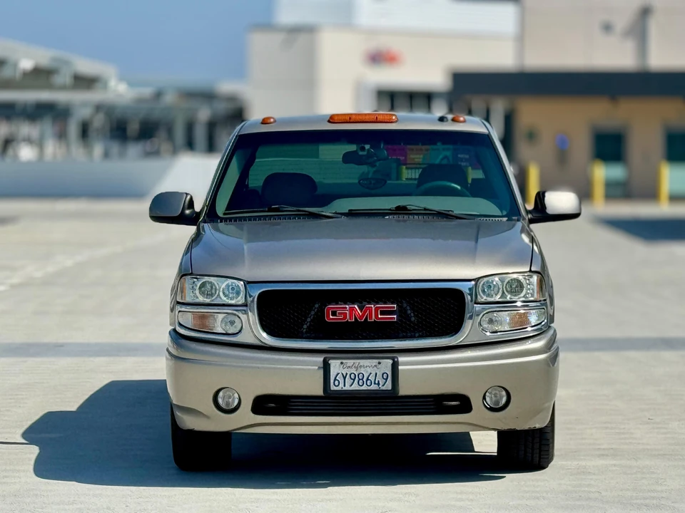 2002 GMC Sierra 2nd Gen - Image 6 of 31