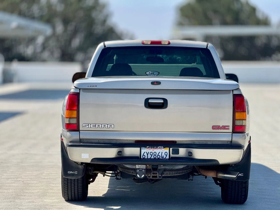 2002 GMC Sierra 2nd Gen - Image 13 of 31