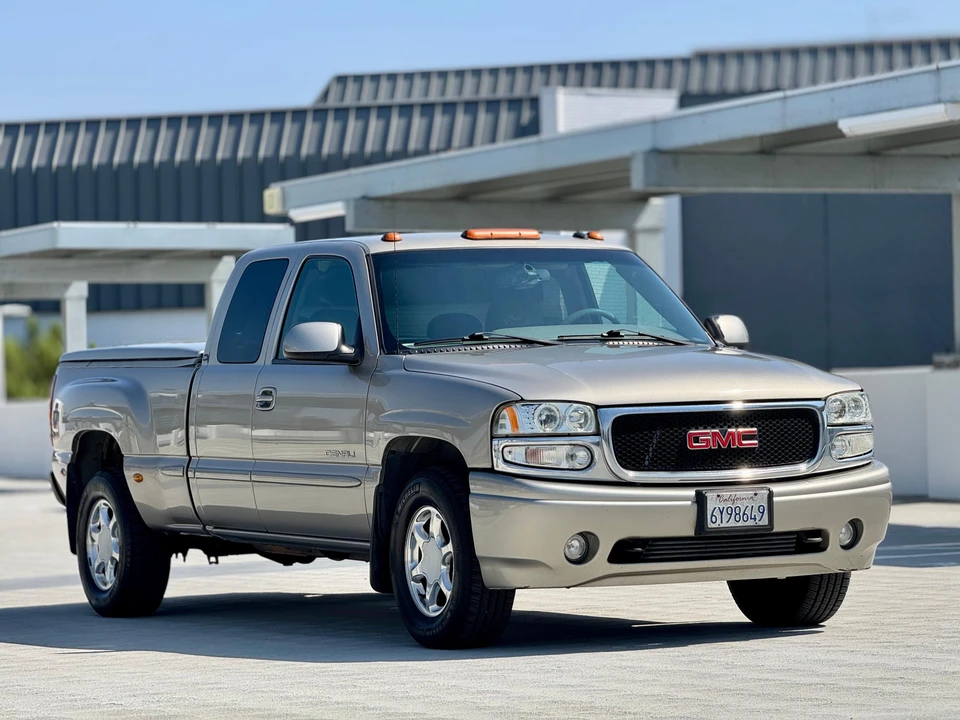 2002 GMC Sierra 2nd Gen - Image 20 of 31