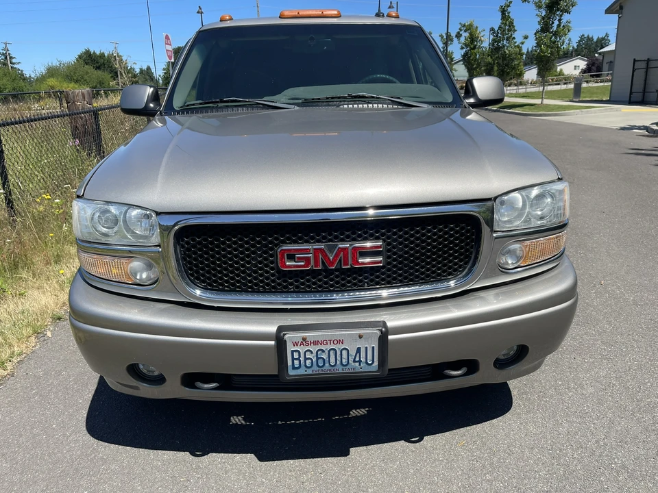 2002 GMC Sierra 2nd Gen - Image 2 of 31