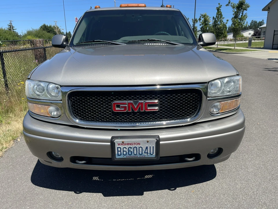 2002 GMC Sierra 2nd Gen - Image 3 of 31